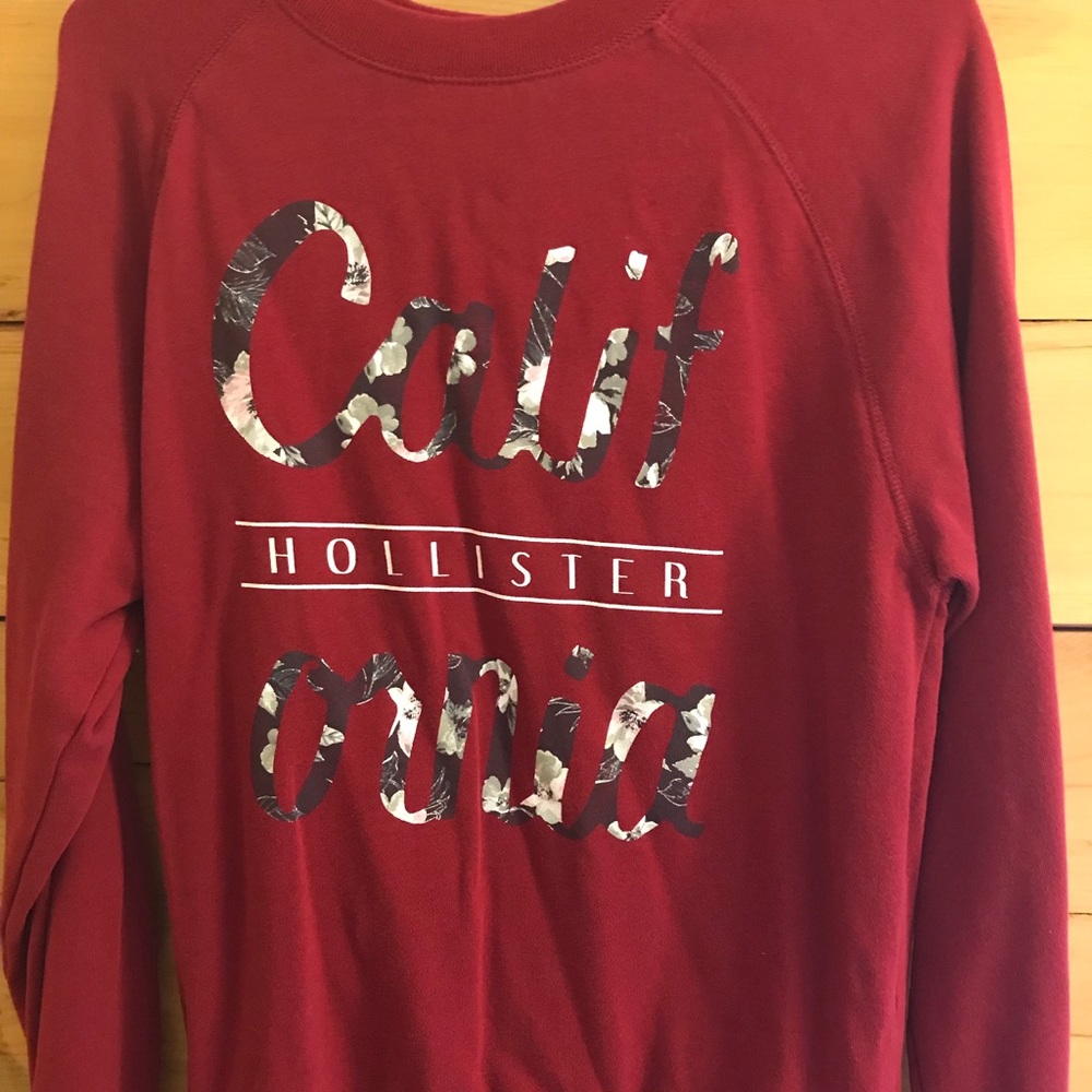 Hollister Crew Neck Sweatshirt